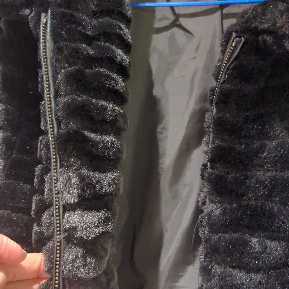 Faux Fur Jacket - Picture 3 of 5